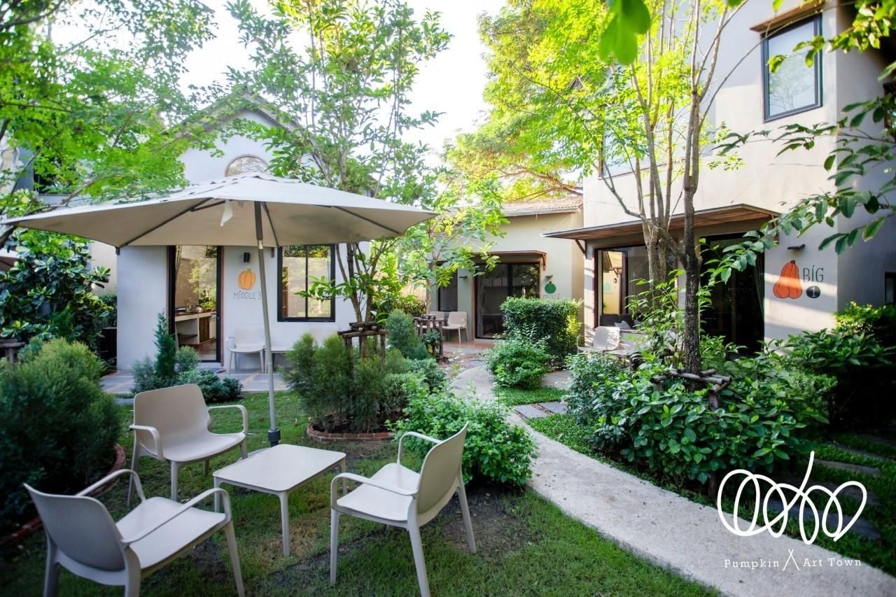 พัมคิน อาร์ต ทาวน์ (Pumpkin Art Town)3