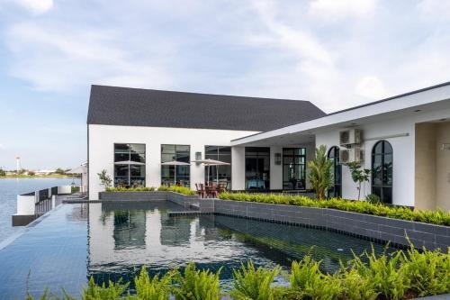 เเพน วิลล์ รีสอร์ท (Pan Ville Resort)0