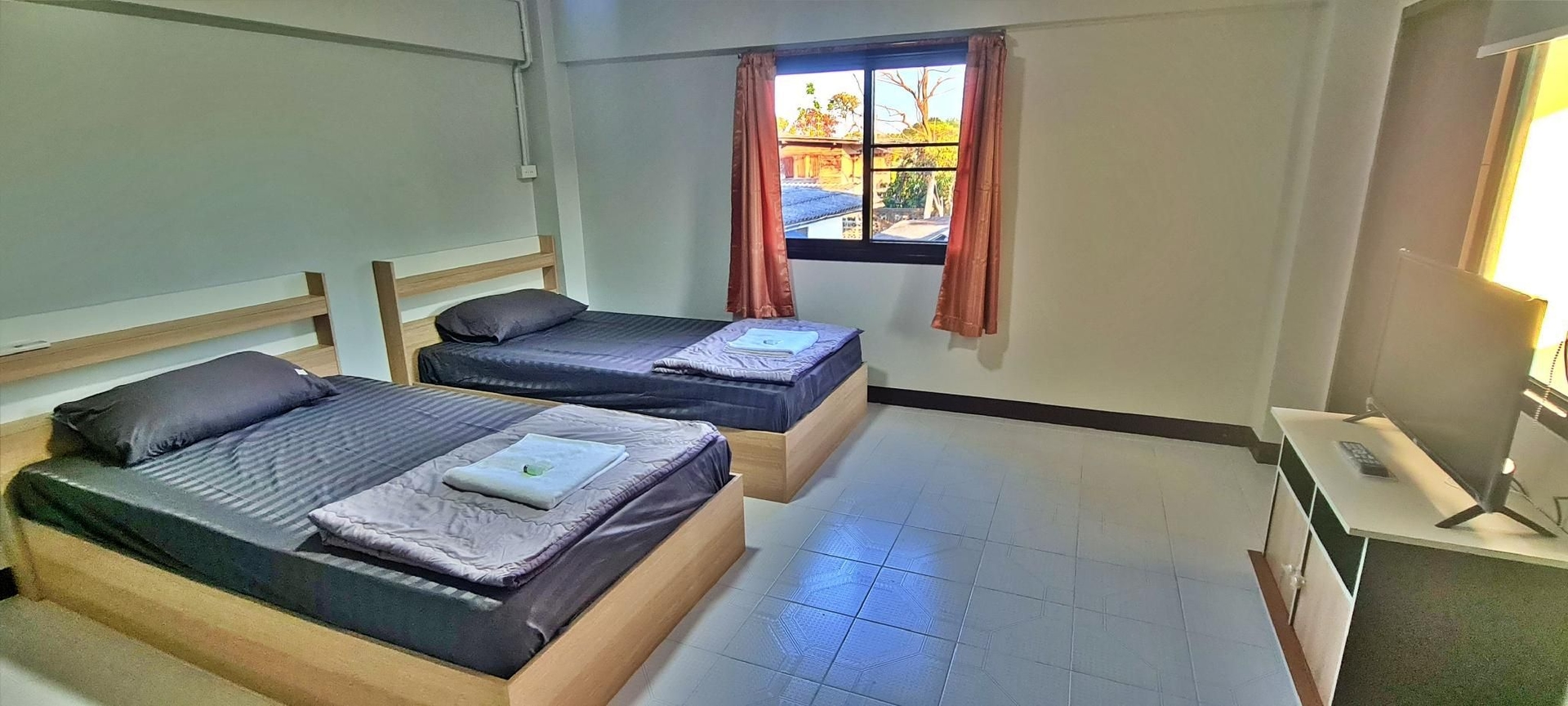 พัชรินทร์ เรสซิเดนท์ (Patcharin Residence)1