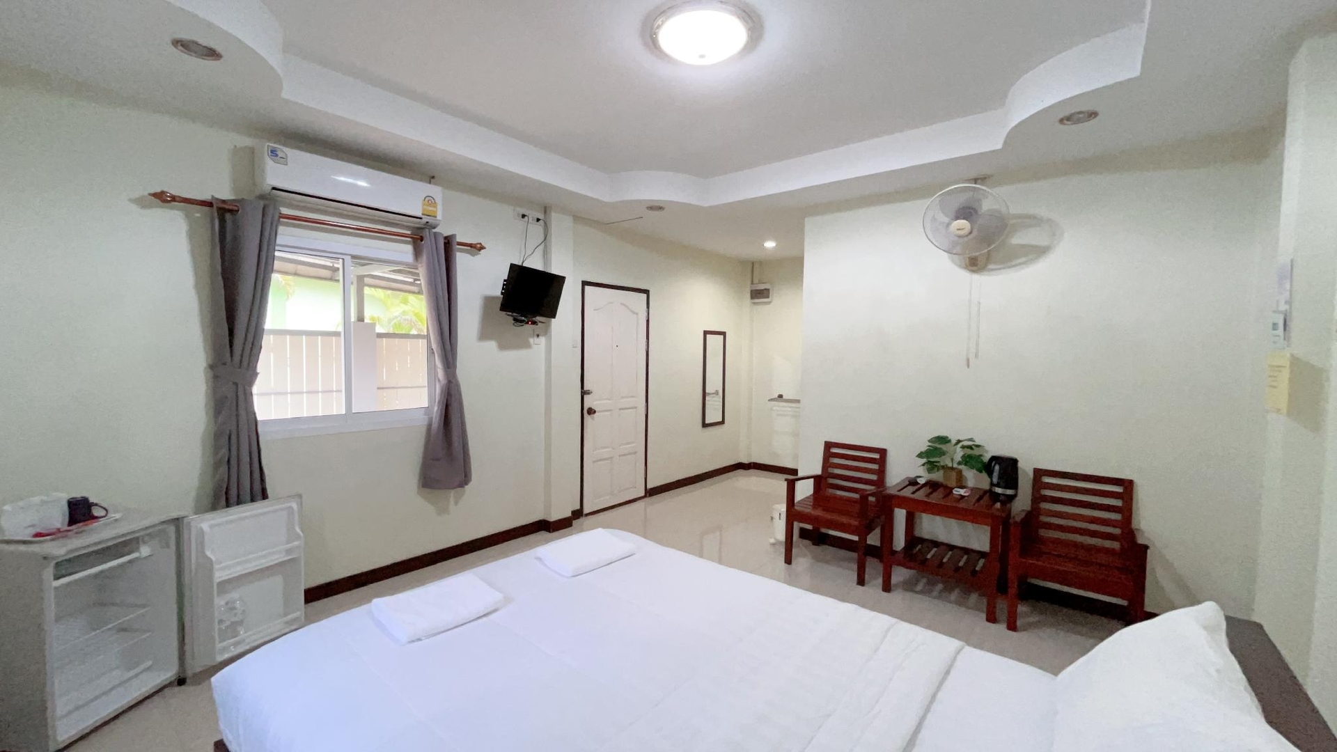 ขวัญใจ รีสอร์ท (Khuanjai Resort)1