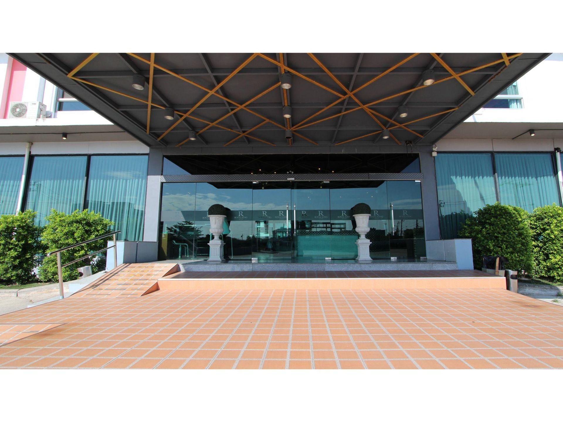 รอยัล คิง สวีท (Royal King Suite)0