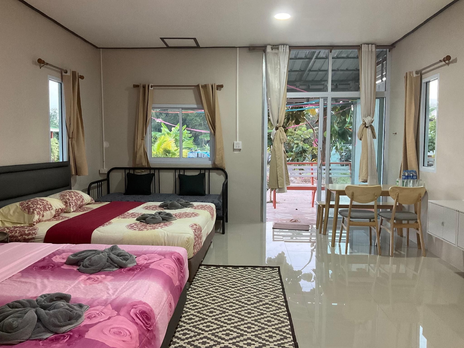 Ampai Resort3