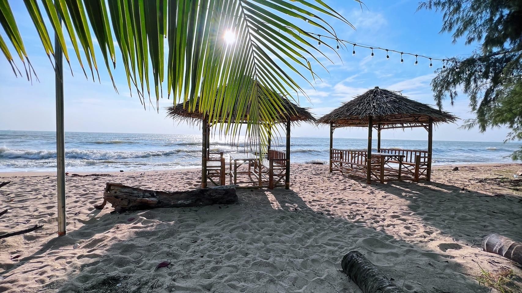 วอร์มบีช รีสอร์ต (Warm Beach Resort)4