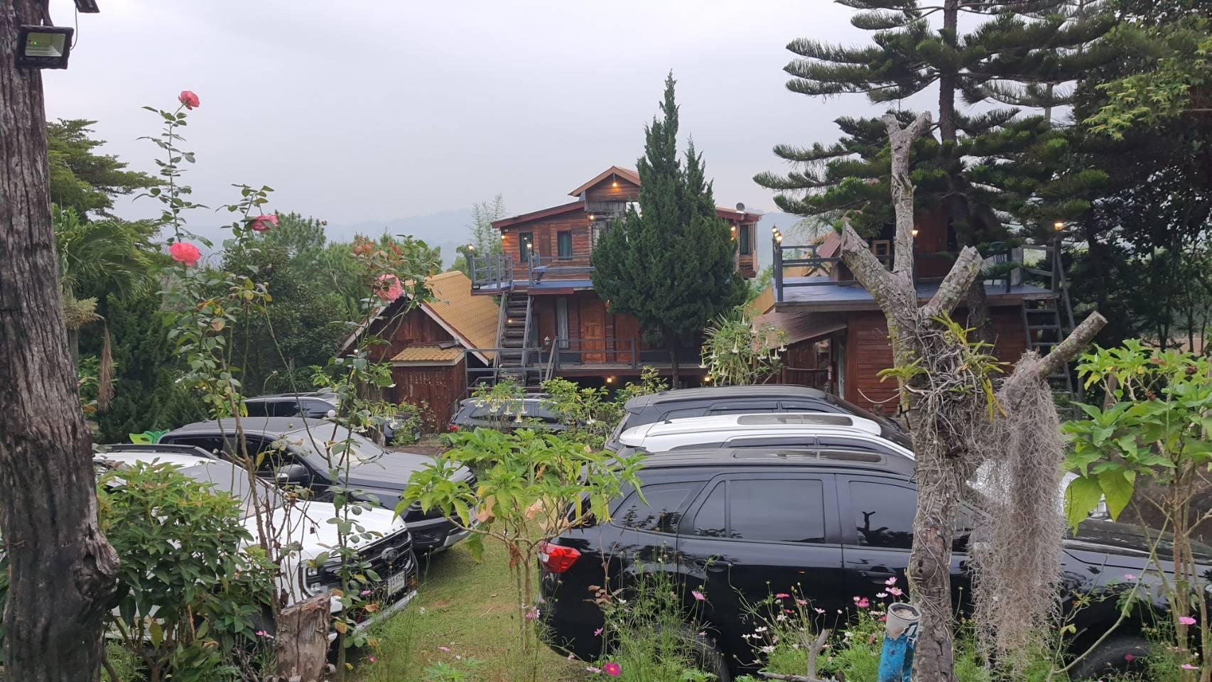 บ้านไม้ระเบียงภูเขาค้อรีสอร์ท (Ban Rabiang Mai Phu Khao Kho Resort)1