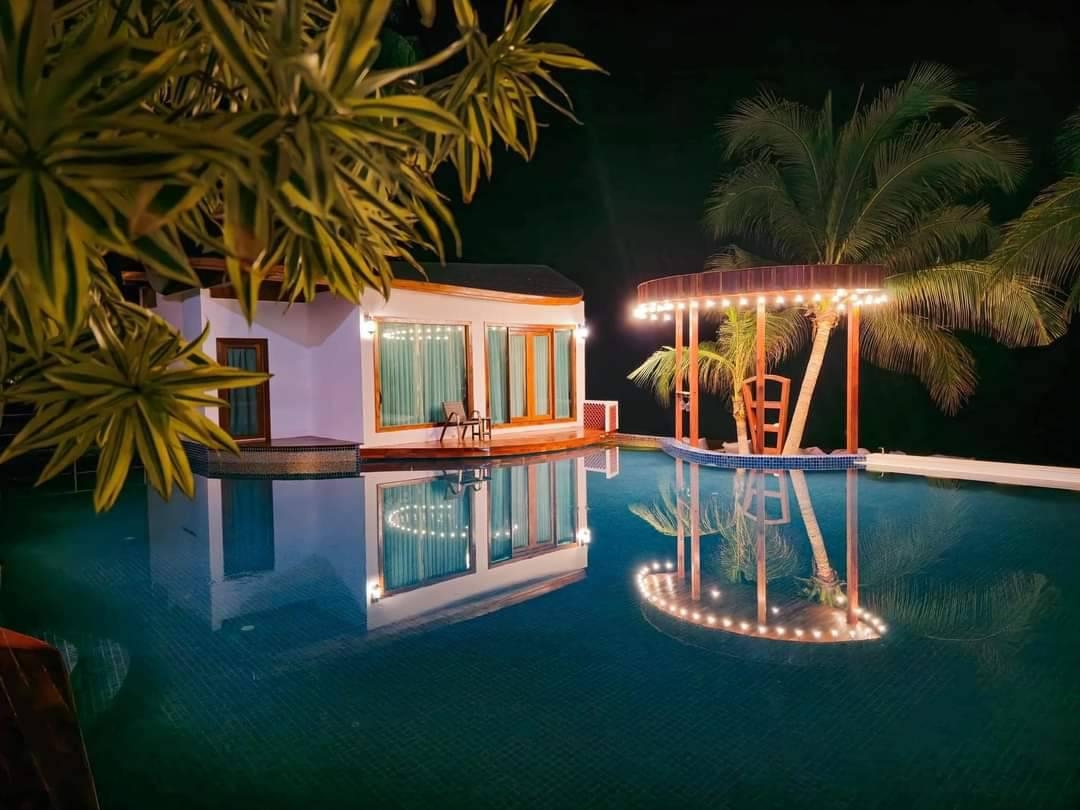 โฮเทล วิลล่า อ่าวขนอม บีชฟรอนท์ (Hotel Villa Aokhanom Beachfront)3