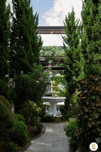 เดอะ โกลด์ ลิฟวิ่ง ไลฟ์ (The Gold Living Life)4
