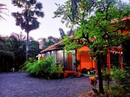 บ้านต้นตาล ไอ้ไข่เด็กวัดเจดีย์ รีสอร์ต (Ban Ton Tan Ai Khai Dek Wat Chedi Resort)0