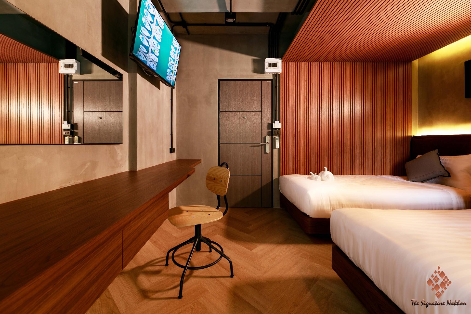 เดอะซิกเนเจอร์นคร โฮเทล (The Signature Nakhon Hotel)1