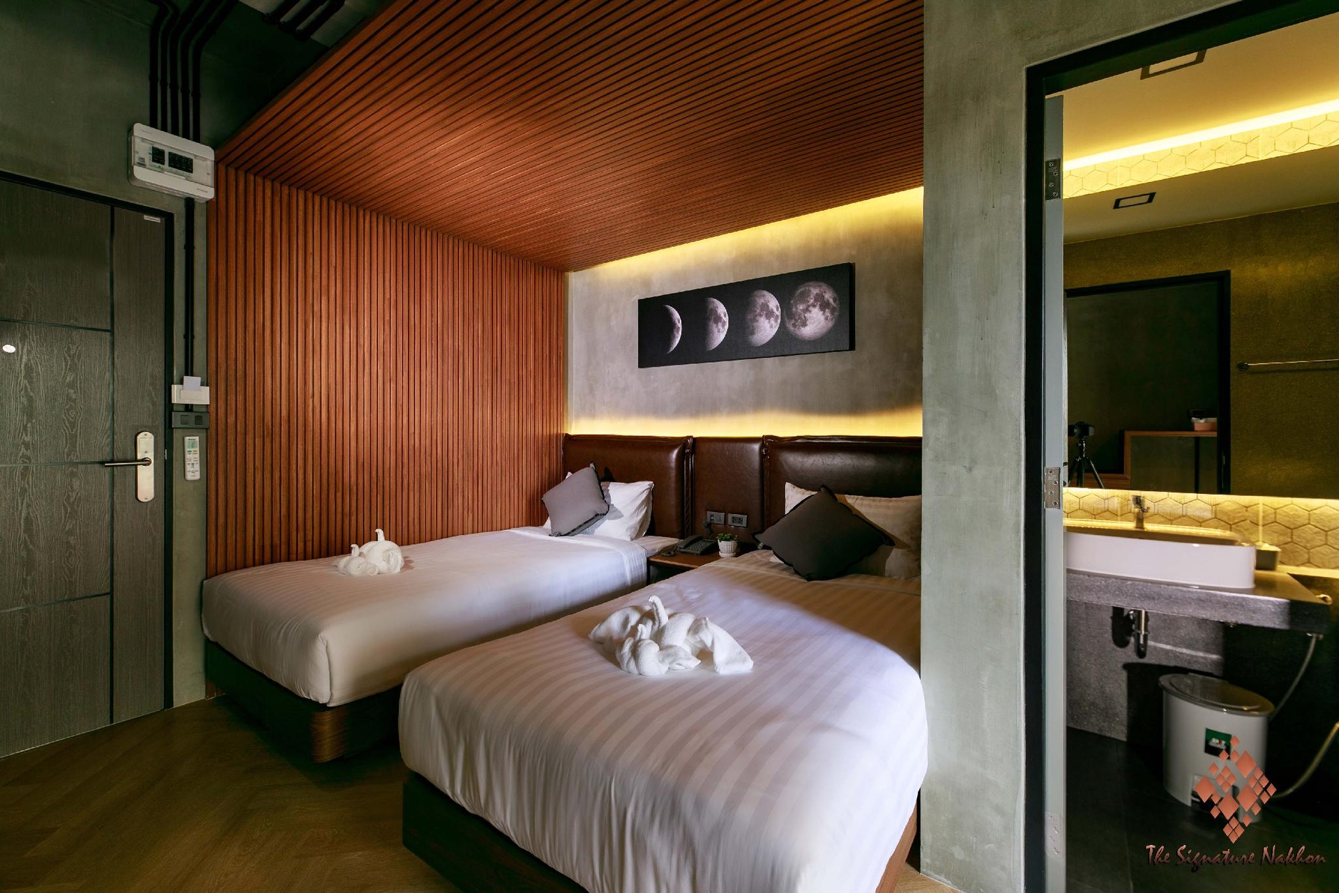 เดอะซิกเนเจอร์นคร โฮเทล (The Signature Nakhon Hotel)2