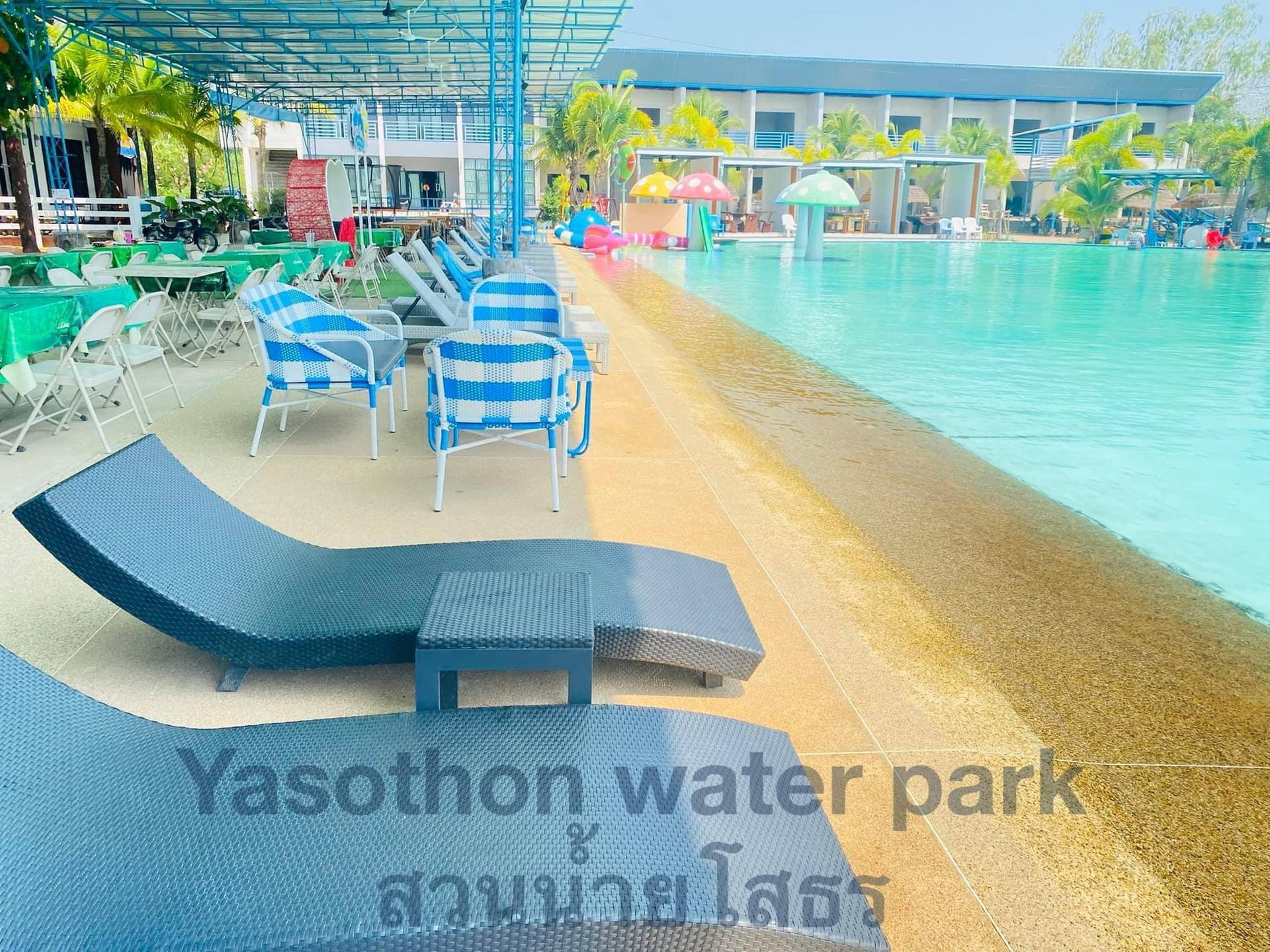 โรงแรมพีเคการ์เด้น (PK Garden Hotel)1