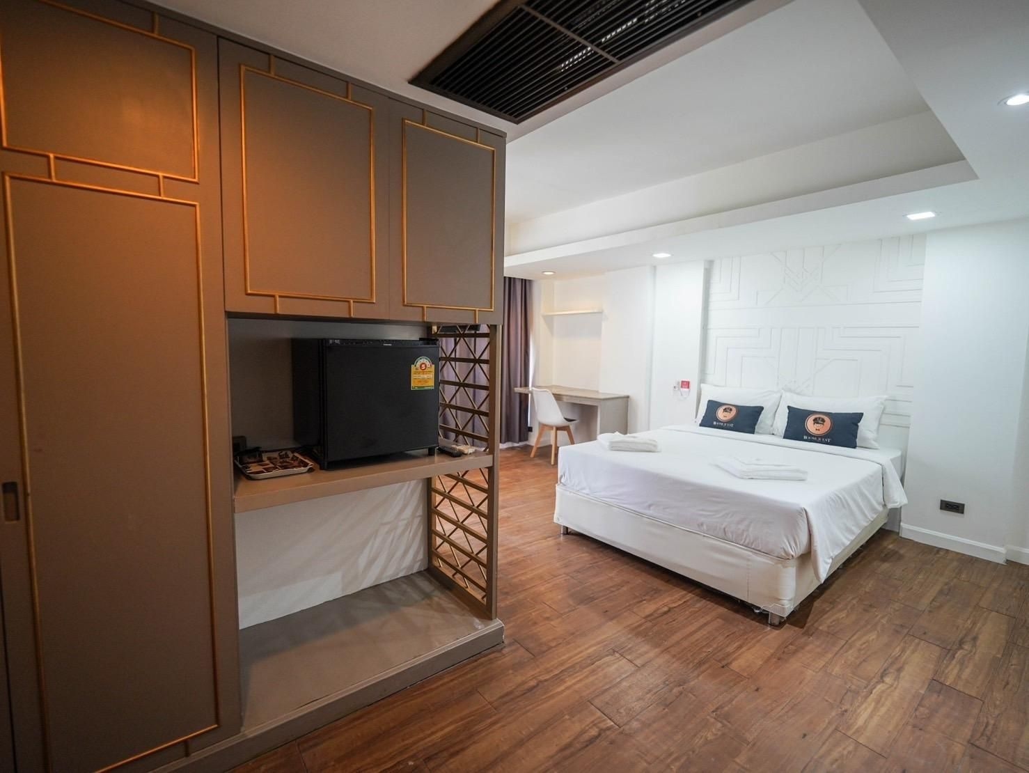รูมเควส ลาดพร้าว ซอย 1 (RoomQuest Ladprao Soi 1)1