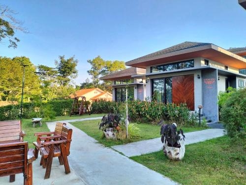 พราวจันท์ บูทีค รีสอร์ท (ProudChan Boutique Resort)4
