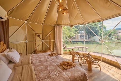 อีโค่ อายส์ วิลเลจ (Eco Eyes Village)1