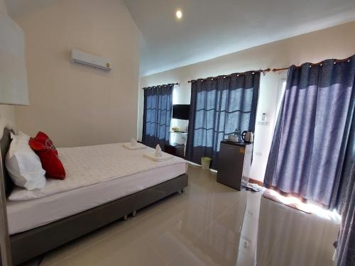 เรนทารี่ เฮาส์ (Raintrary House)0