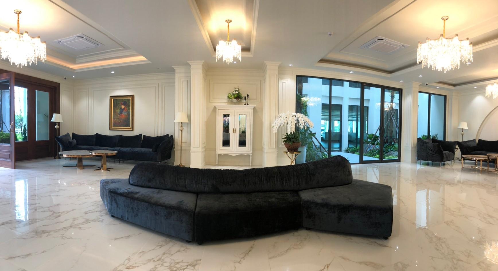 สุพร แกรนด์ โฮเทล (Suphorn Grand Hotel)1