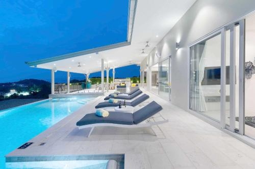 สมุยซันเซ็ท ลักชัวรี วิลล่า (SAMUI SUNSETS LUXURY VILLAS)3