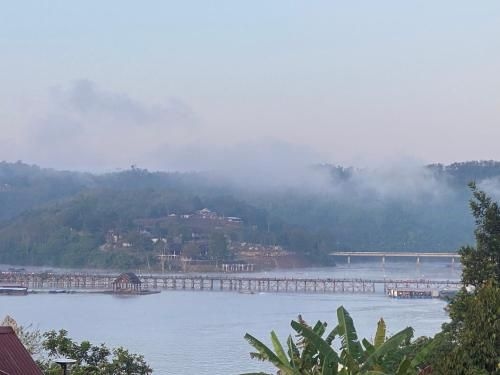 ฟอเกตมีนอต สังขละบุรี (Forget me not house resort สังขละบุรี)4