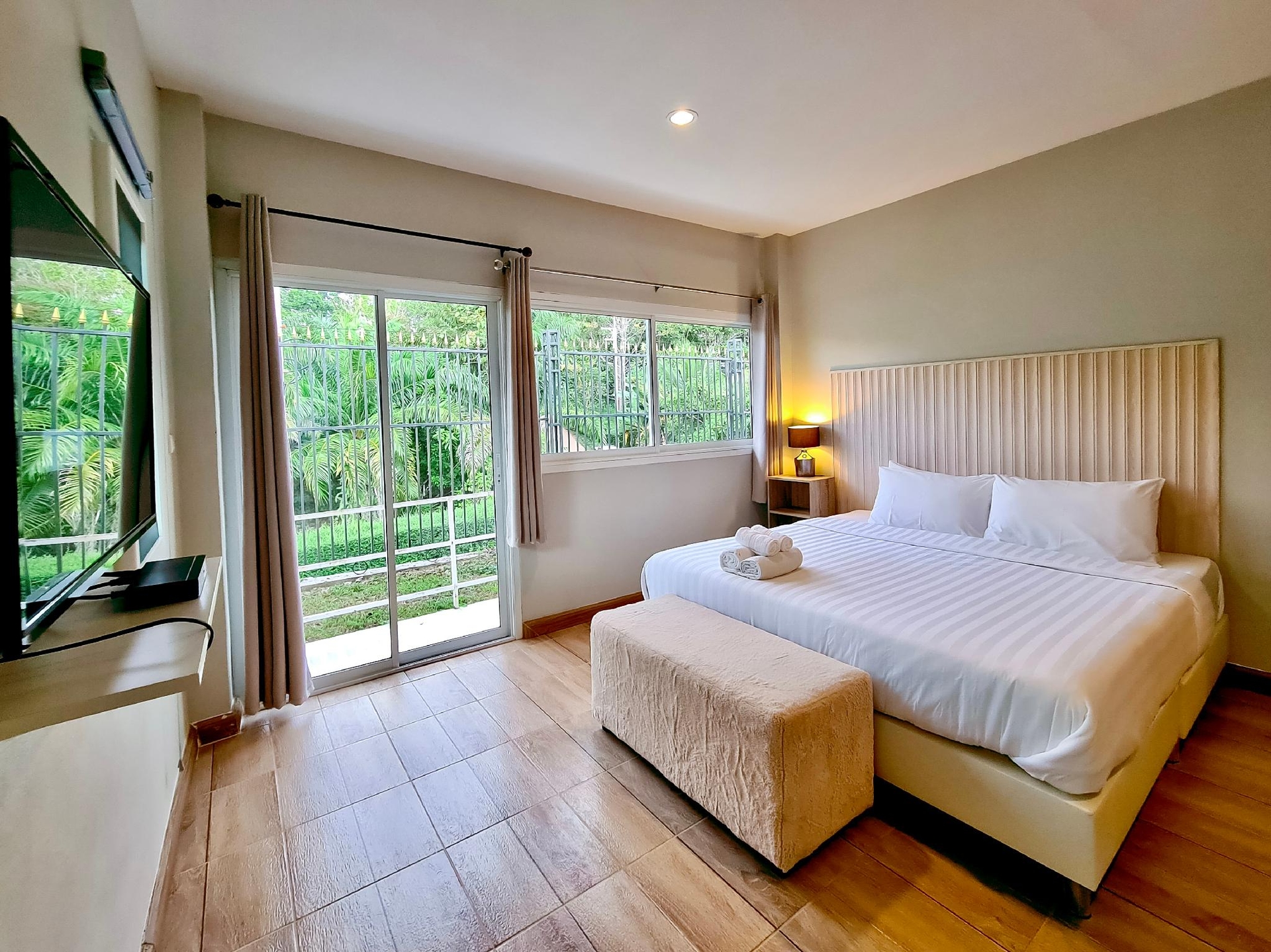 ที่พักสังขละบุรี By Kate Lake View (Sangkhlaburi Kanchanaburi By Kate Lake View)2