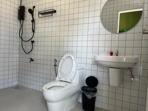 เดอะ ดั๊ก เฮาส์ (The Duck House)4