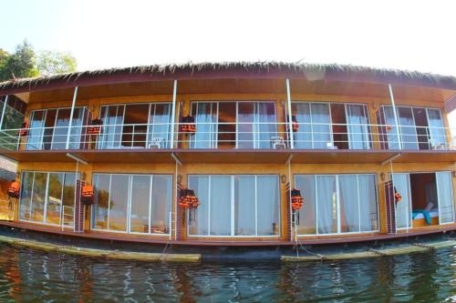 ภูไพรเลค รีสอร์ท (Phupai Lake Resort)4