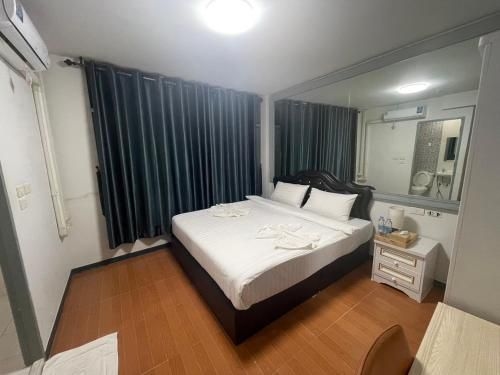 เจซี เฮาส์ โฮเทล (JC House Hotel)1