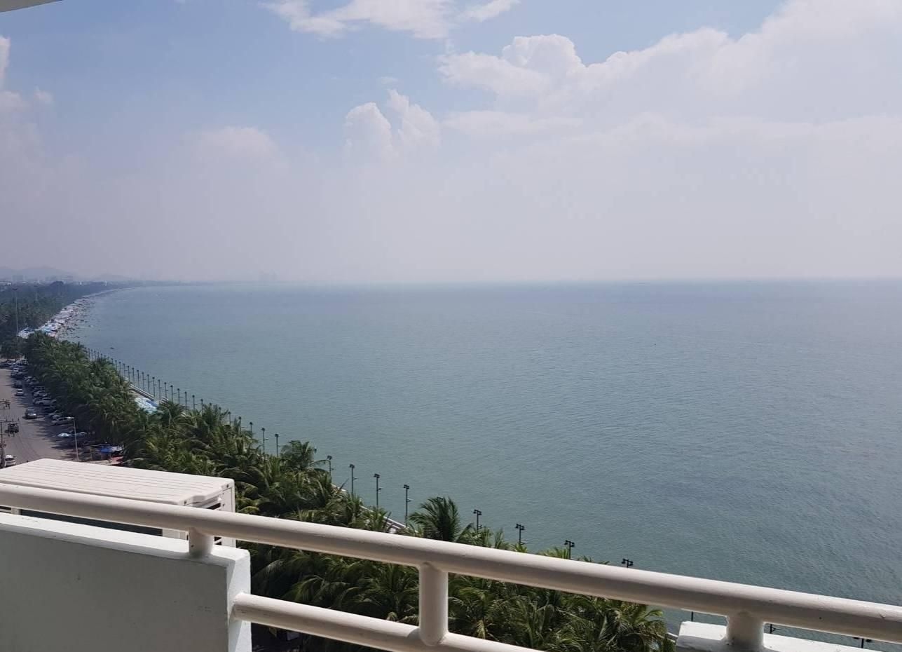 ไอซีวิว บางแสน รอยัล บีช (i Sea View Bangsaen Royal Beach)1