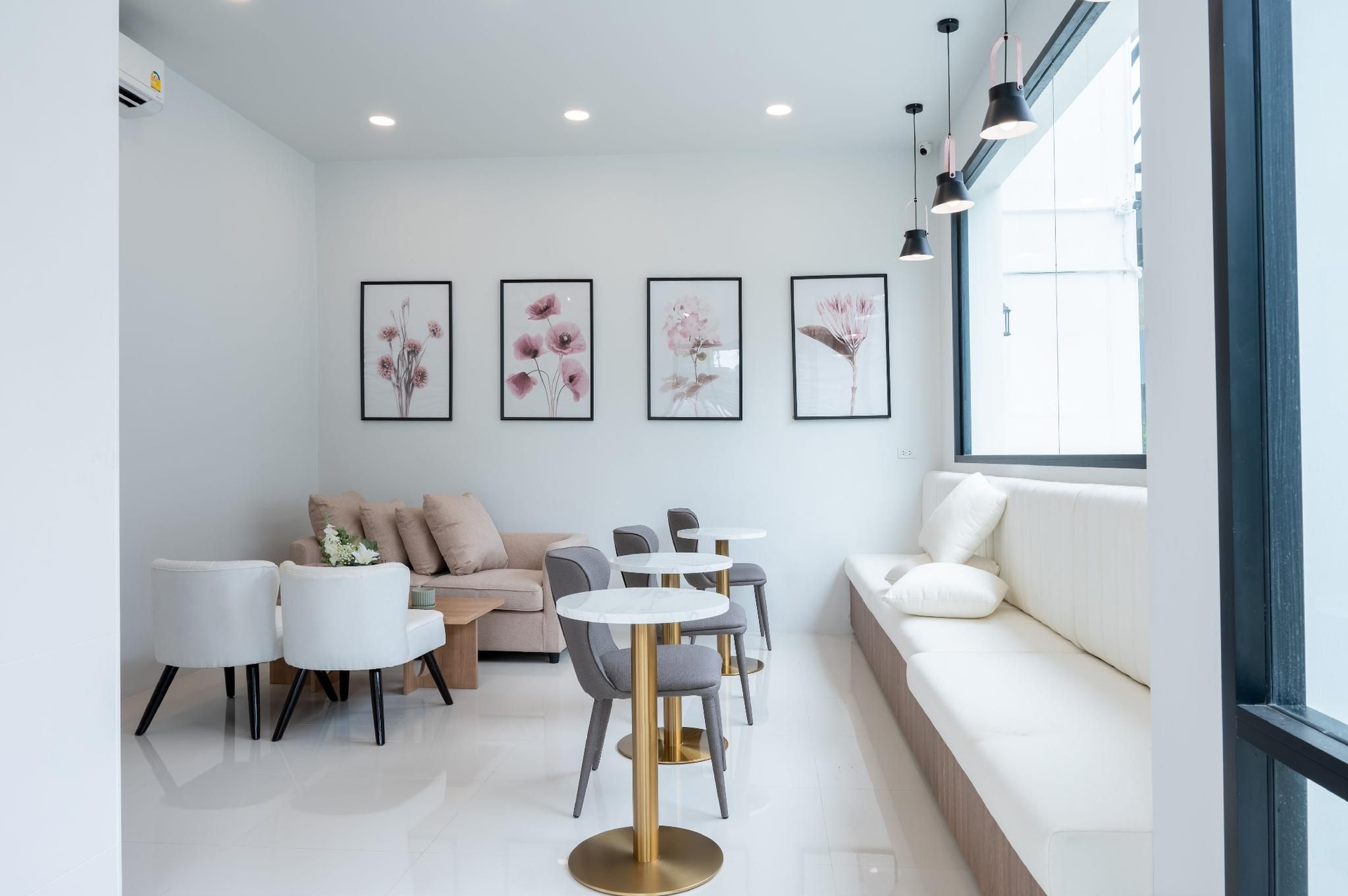 เดอะ บลูม 84 เรสซิเดนซ์ (The Bloom 84 Residence)0