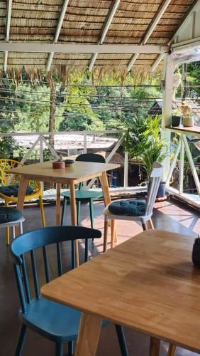 อีซี่ ไลฟ์ เกาะช้าง (Easy Life Koh Chang)4