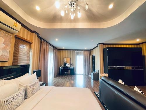 รมย์ลภัส บูทีค โฮเทล (Romlaphass Boutique hotel)0
