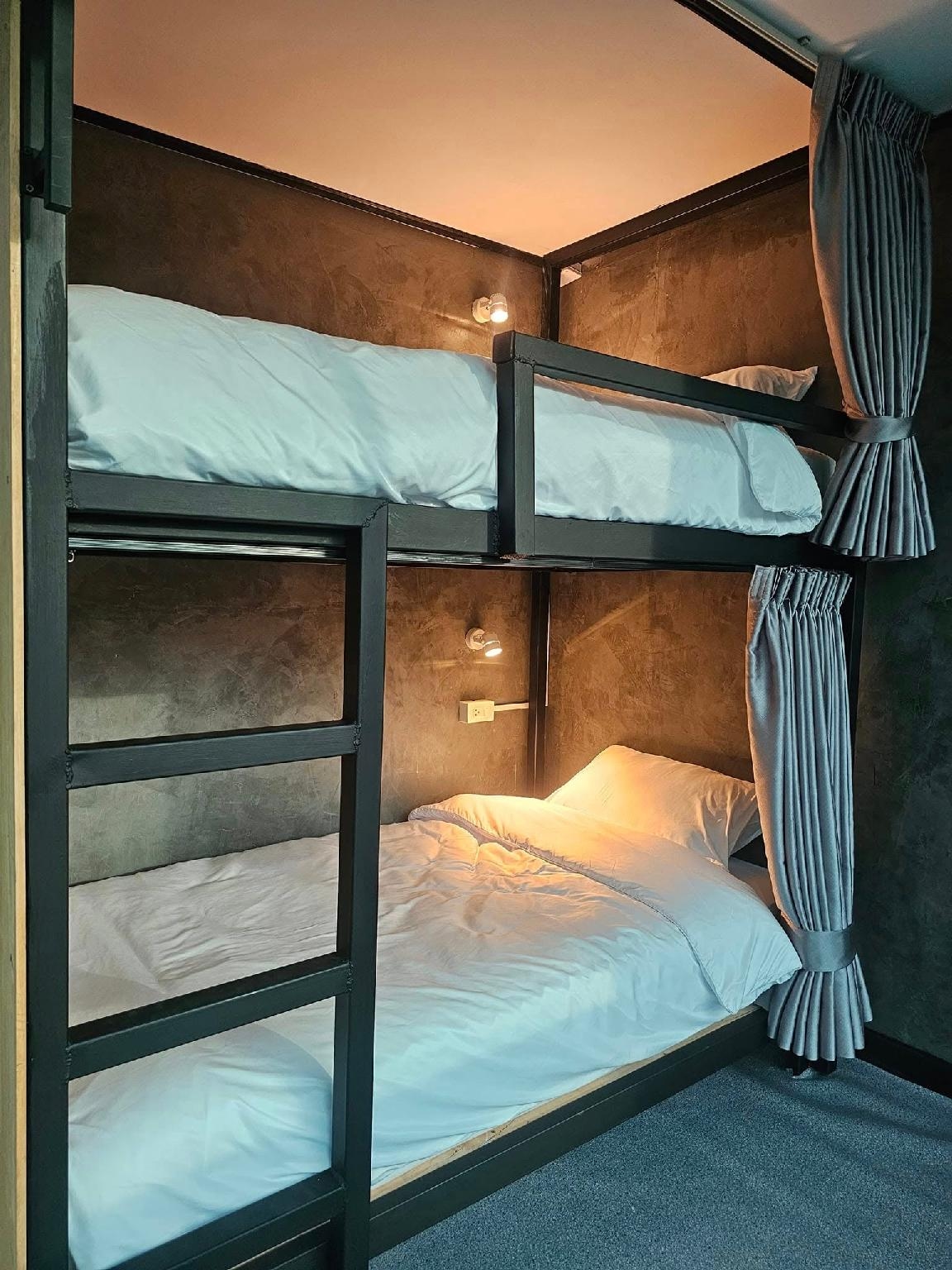 บ้านรังนก โฮมสเตย์ แอนด์ คอฟฟี่ช็อป (The Bird Nest Homestay & Coffeeshop)1