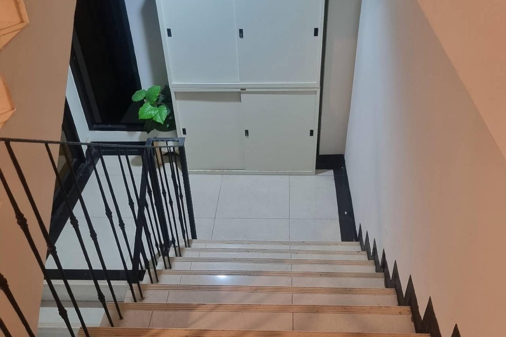 BnB98 สีลม โฮเทล (BnB98 Silom Hotel)2