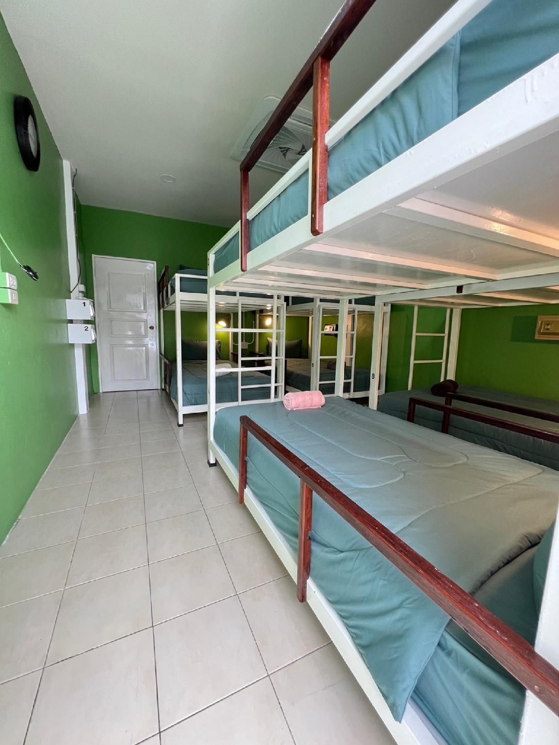 Sabai Sabai Poshtel And Motorbike Rental1