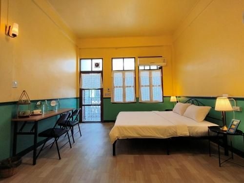 During Moonshine Hostel1