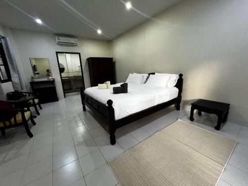ไม้ขาว การ์เด้น รีสอร์ท (Maikhao Garden Resort)2