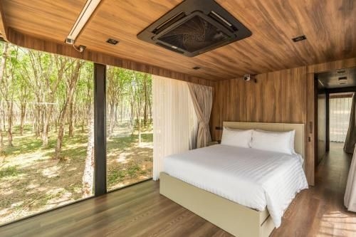 Timber Society Glamping3