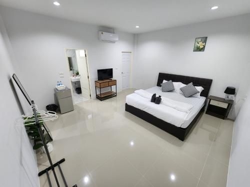 DA Airport Hotel1