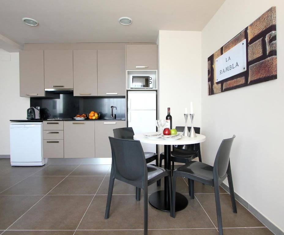 Pierre & Vacances Barcelona Sants0
