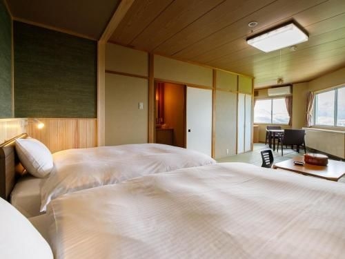 อิวาซุเกะ โฮเต็ล (Iwasuge Hotel)2