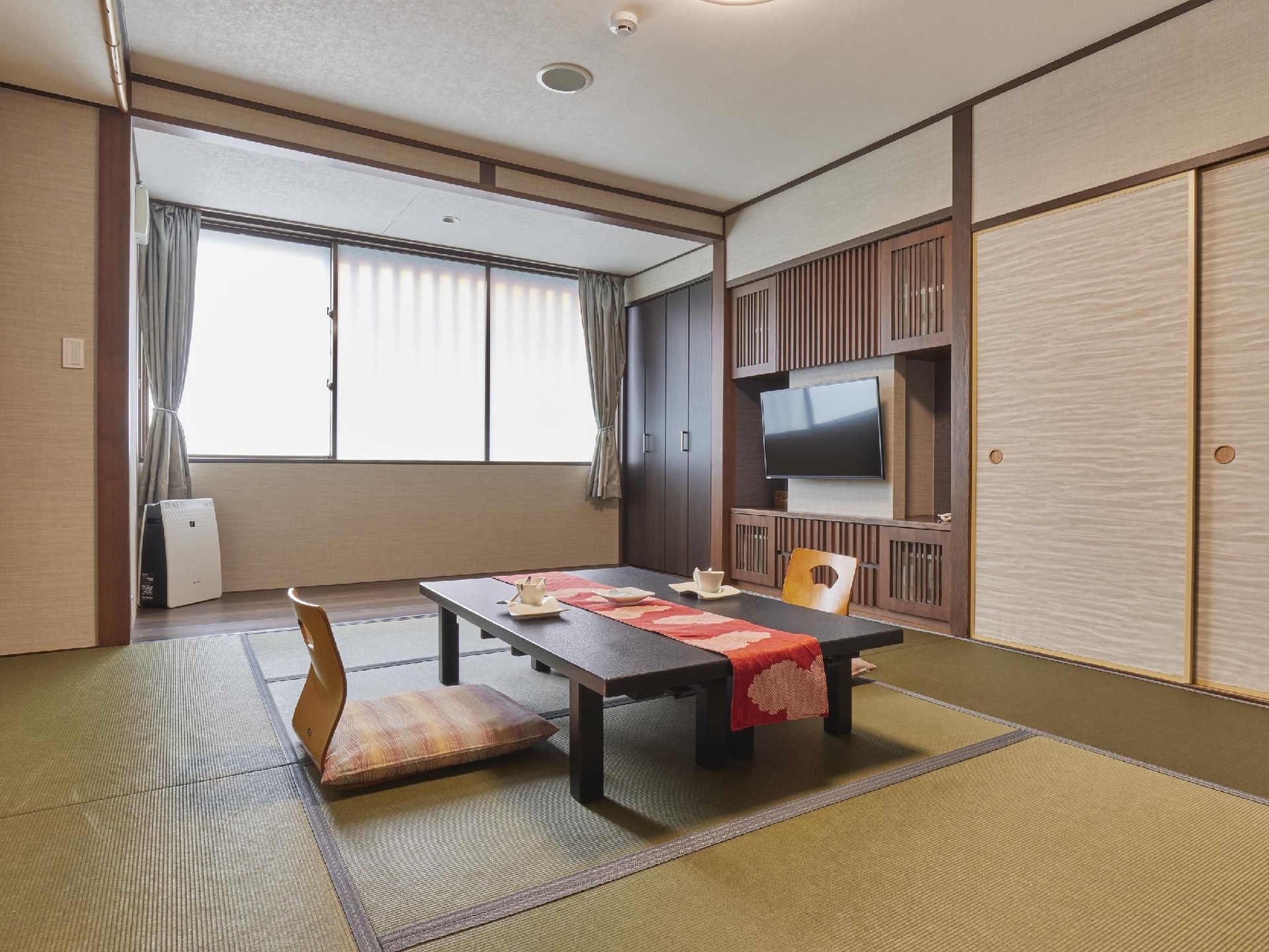 โรงแรมกิอง ชินมอนโซ (Gion Shinmonso Hotel)1