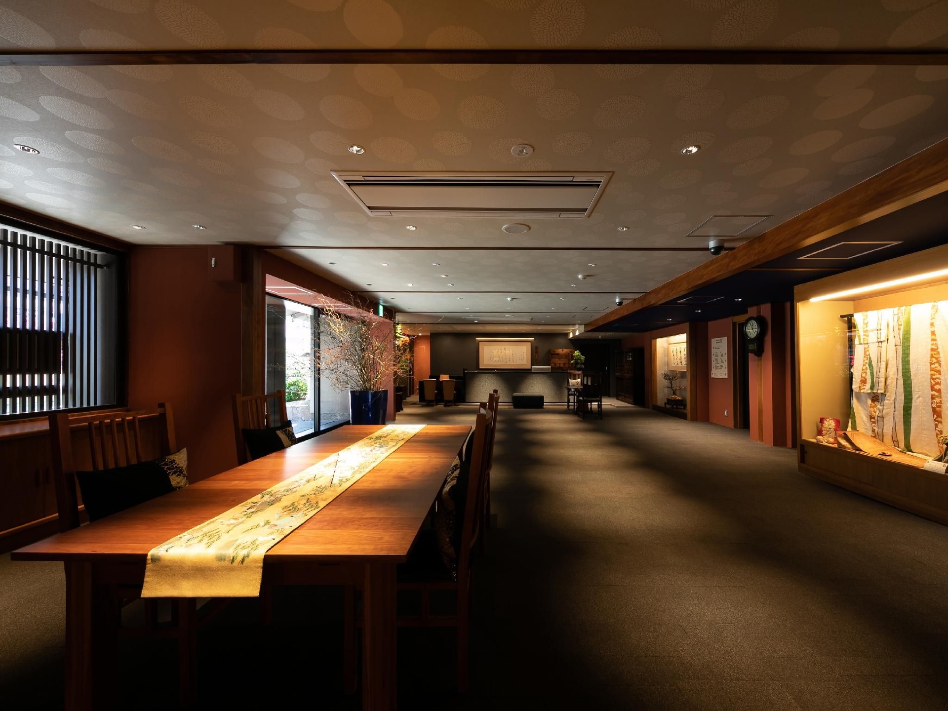 โรงแรมกิอง ชินมอนโซ (Gion Shinmonso Hotel)0
