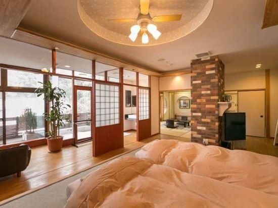 ยุโนะเดะ เรียวกัง (Yunode Ryokan)3