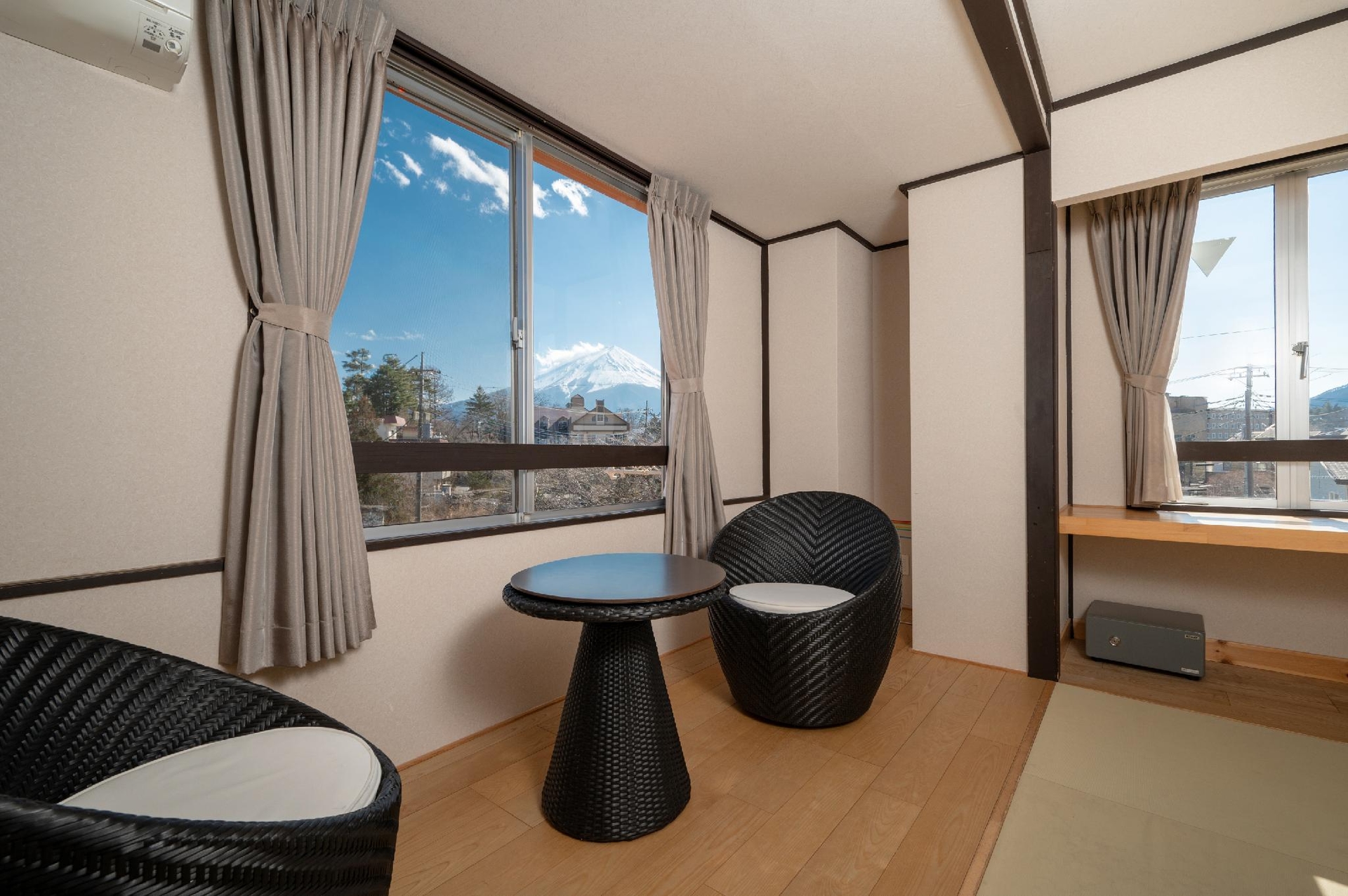 ฟูจิ รอยัล โฮเต็ล คาวางุจิโกะ (Fuji Royal Hotel Kawaguchiko)2