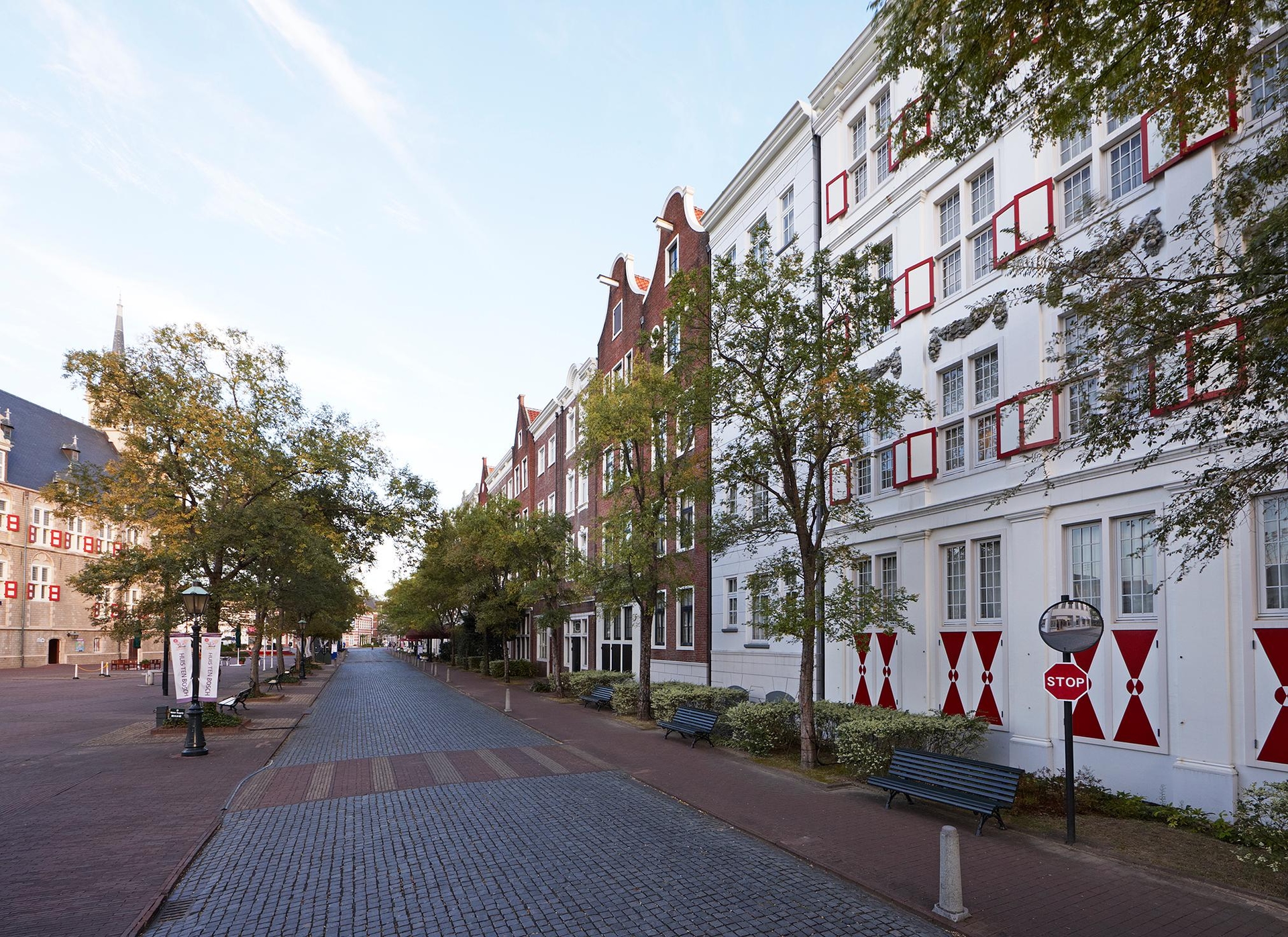 โฮเทล อัมสเตอร์ดัม ฮุยส์ เทน บอช (Hotel Amsterdam Huis Ten Bosch)1