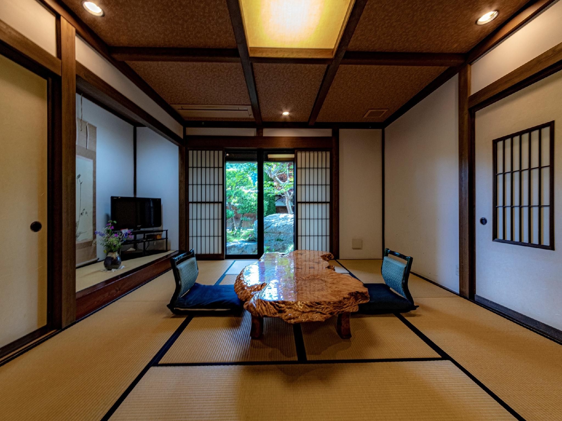 มิยาโมโตเกะ เรียวกัง (Miyamotoke Ryokan)2