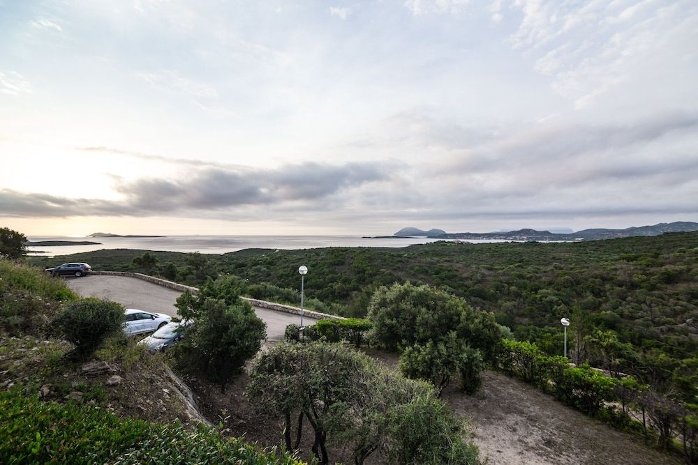 Residence Costa Ruja3