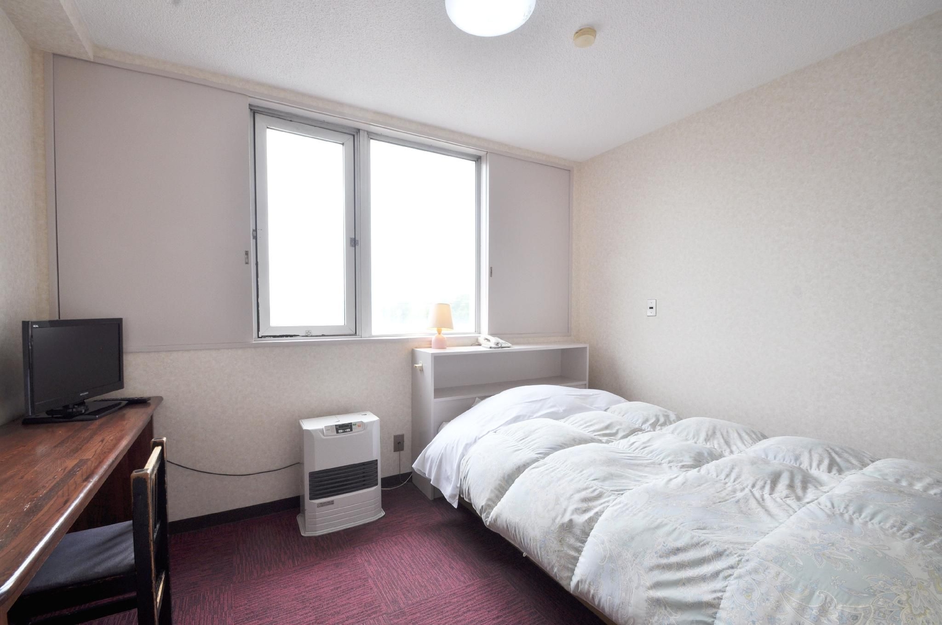 โรงแรม โทมิกาวะ ซิตี (Tomikawa City Hotel)1