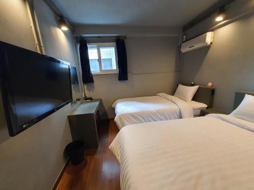 ดัลจี เกสต์เฮาส์ (Daljee Guesthouse)1