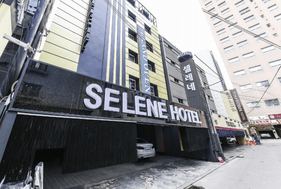 Selene Hotel2