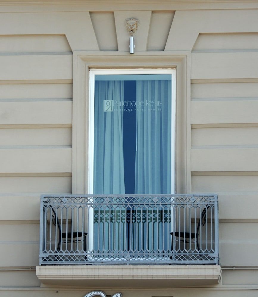 Partenope Relais3