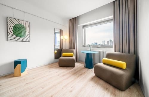 สเตย์ 798 อาร์ต โซน โฮเทล (Stey 798 Art Zone Hotel)3